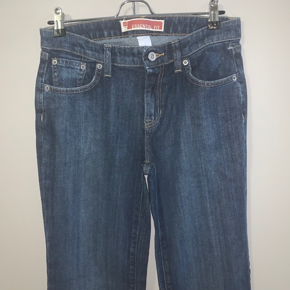 GAP Essential Jeans - Picture 3 of 5